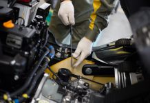 Serwis wózka widłowego – jak często trzeba go przeprowadzać? Serwis wozka widlowego